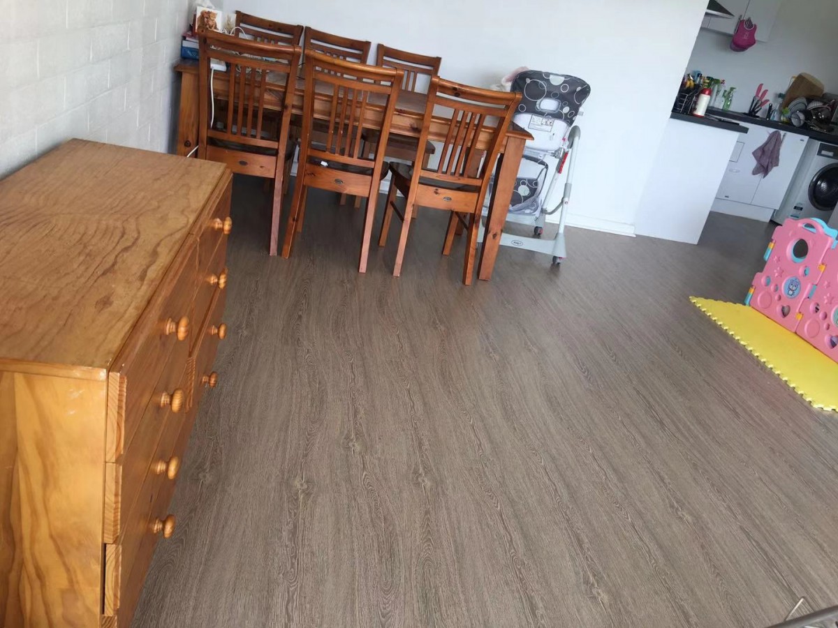 客厅 超大实木餐桌